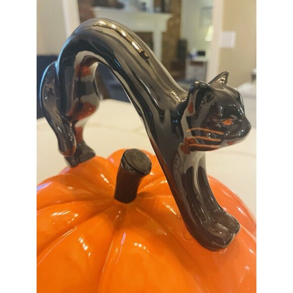 NEIMAN MARCUS  BLACK CAT BLACK BAT MOTIF HALLOWEEN PUMPKIN COOKIE JAR RARE read - Picture 4 of 13